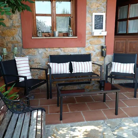 El Pedrueco منزل ريفي