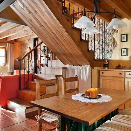 منزل ريفي El Pedrueco Nava